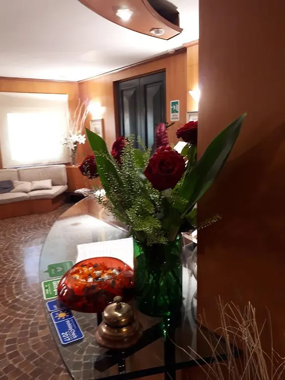 Manuelina Taste Hotel Recco 4*,